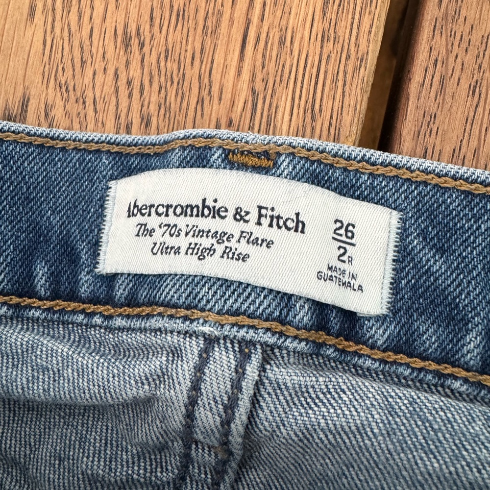 Abercrombie ‘70s Vintage Flare Ultra High Rise - Picture 7 of 7